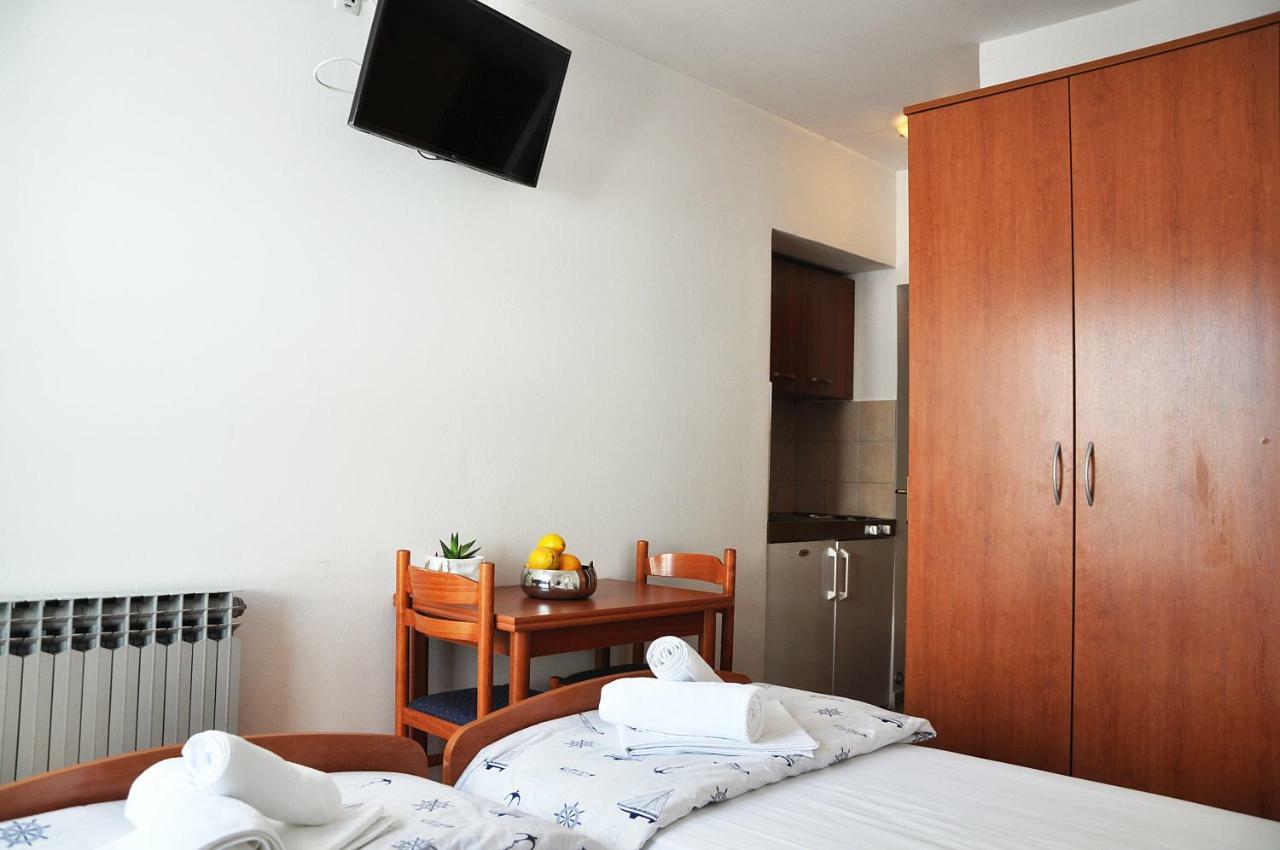 Sunrise Studio Apartments 3 Lokva Rogoznica Dış mekan fotoğraf